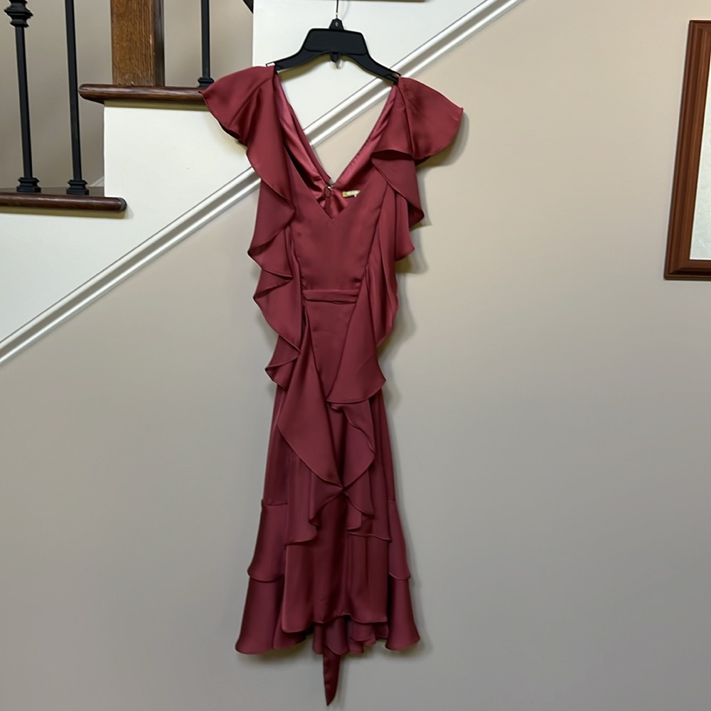 Gianni Bini Raffi Ruffle Dress - Picture 2 of 4